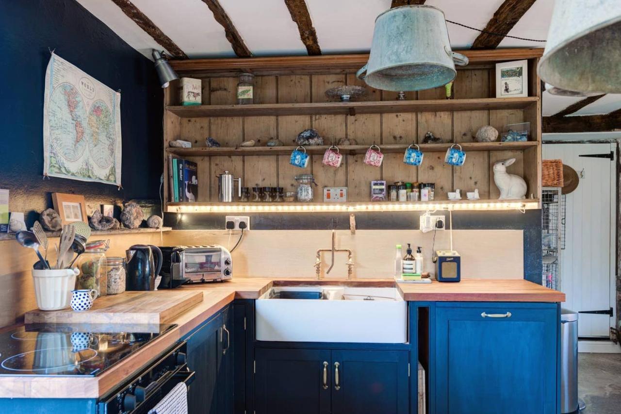 The Dairy, One Bedroom Cottage In A 15Th Century Farmhouse Parham Екстериор снимка
